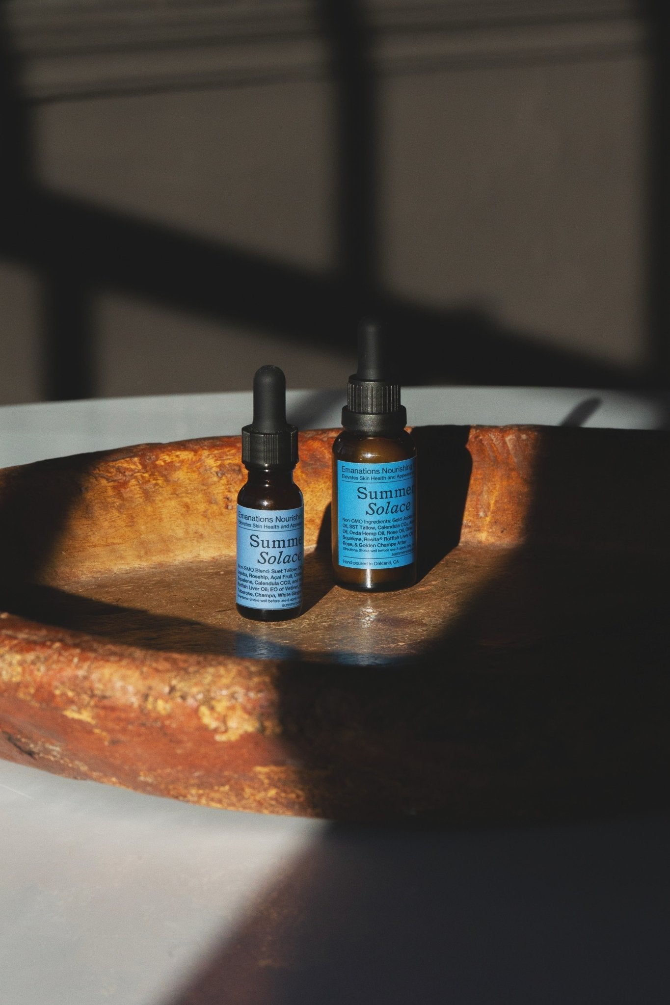 emanations-profound-face-oil-deeply-nourishing-tallow-emu-oil-champa-tuberose-white-ginger-lily-3387730.jpg