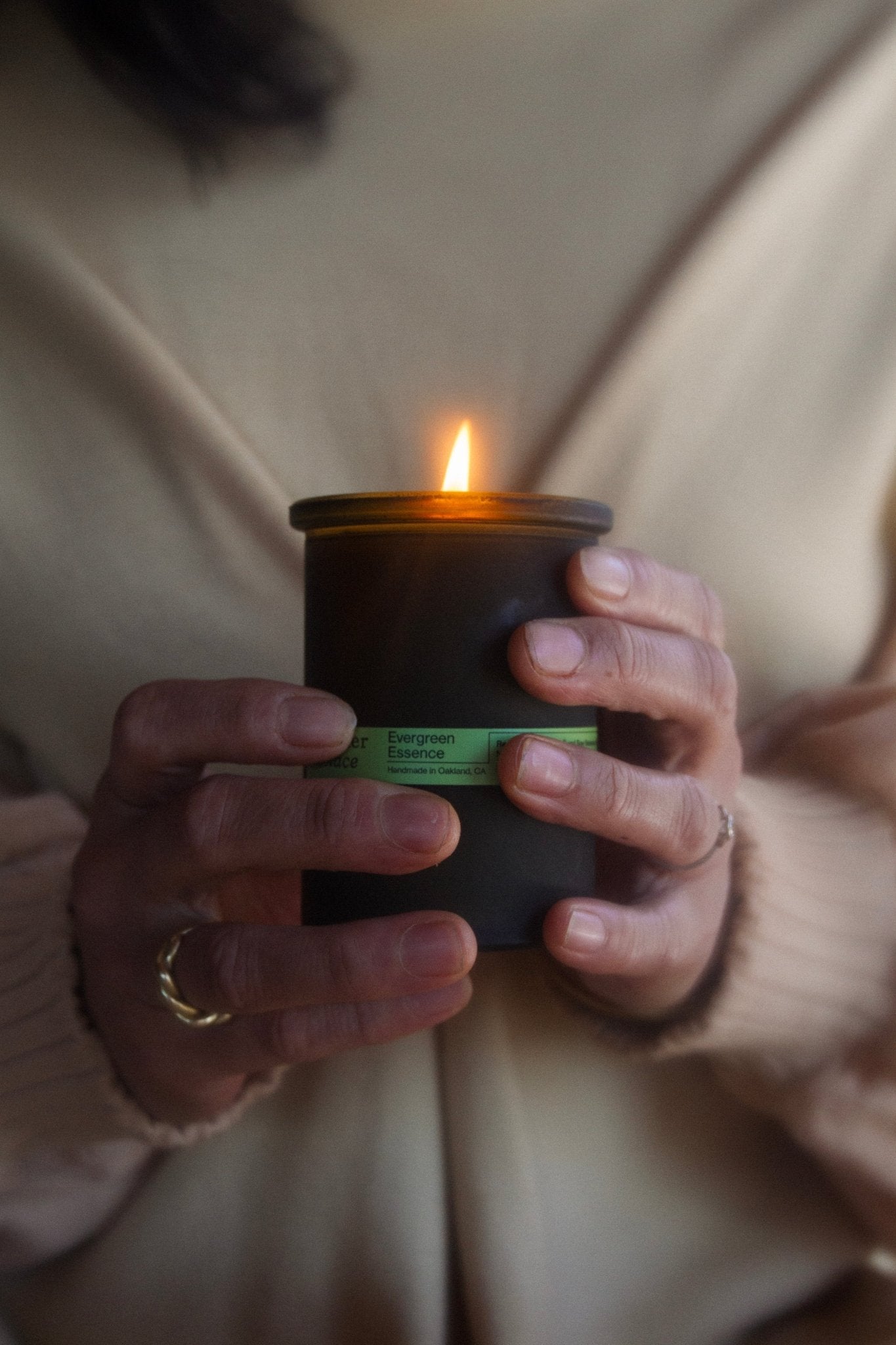 evergreen-essence-cedar-and-oakmoss-candle-regenerative-tallow-300348.jpg